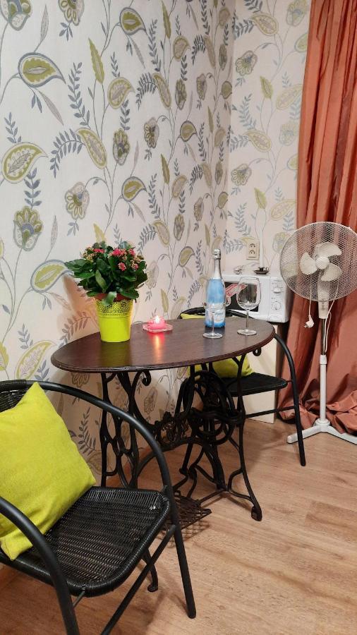 Madlena Buduar Apartment Riga Exterior photo